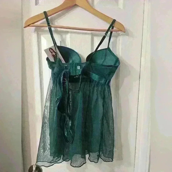 NWT DREAMGIRL SEQUINED FLORAL EMBROIDERED BABYDOLL - Picture 5 of 8